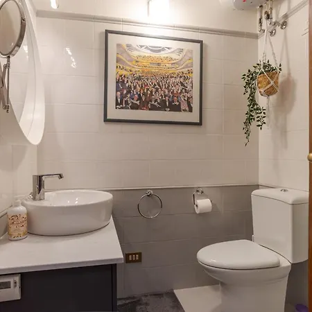 Brentano Giardino Apartment