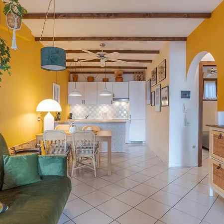 Apartment Brentano Giardino